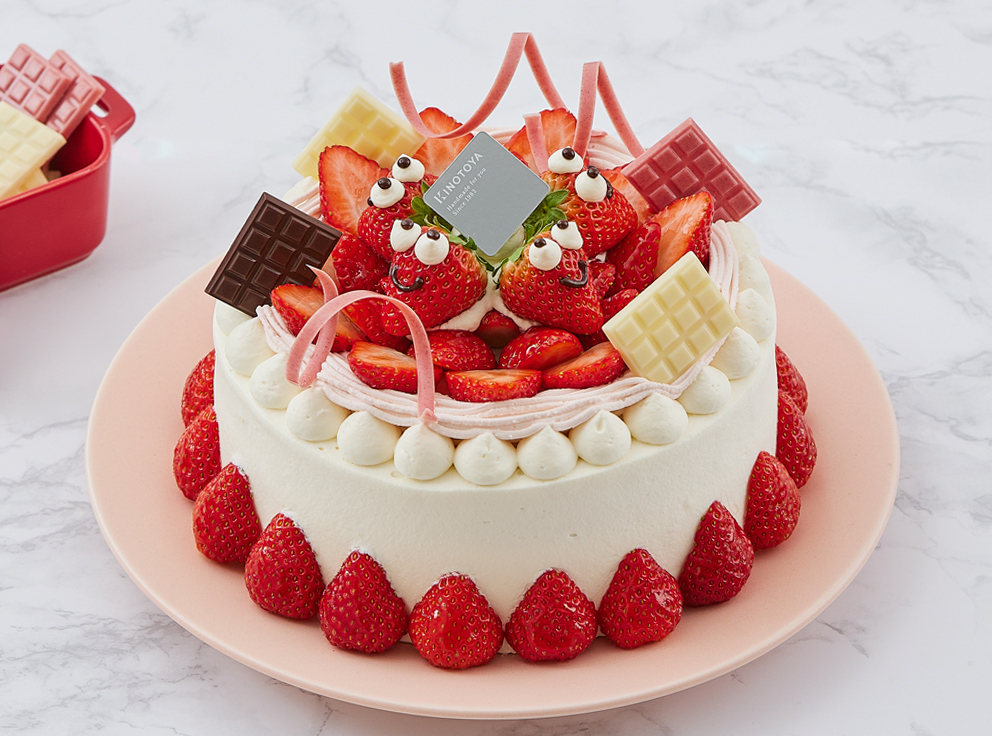 札幌の洋菓子店「きのとや」が6月中旬まで、毎年人気のデコレーションケーキ「スマイルストロベリー」を販売する。