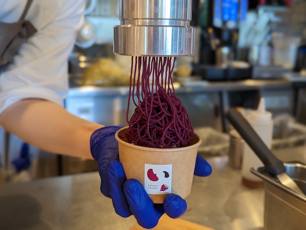 The making of the "Sweet Potato Mont Blanc Soft", where Mont Blanc is freshly piped.