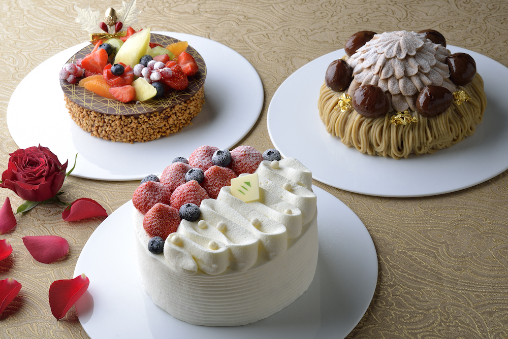 ホテル椿山荘東京は10月2日より、ホテルショップ「セレクションズ」にて、毎年人気のショートケーキ「極（きわみ） ガトー・オー・フレーズ」などクリスマスケーキ3種の予約を受け付ける。