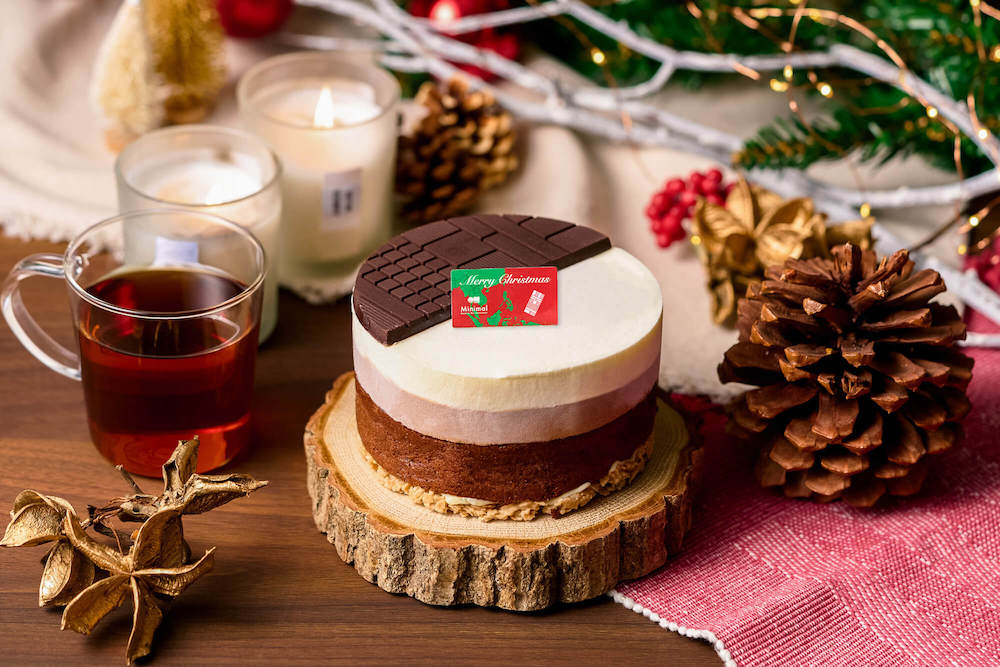 スペシャルティチョコレート専門店 「ミニマル（Minimal - Bean to Bar Chocolate -）」は10月24日より、「Minimal クリスマスケーキ -2023-」の予約受付を開始する。完全新作の「ノエル・ドゥ・ショコラ」や、「ガトーショコラ ソフト -シュトーレン-」も発売する。