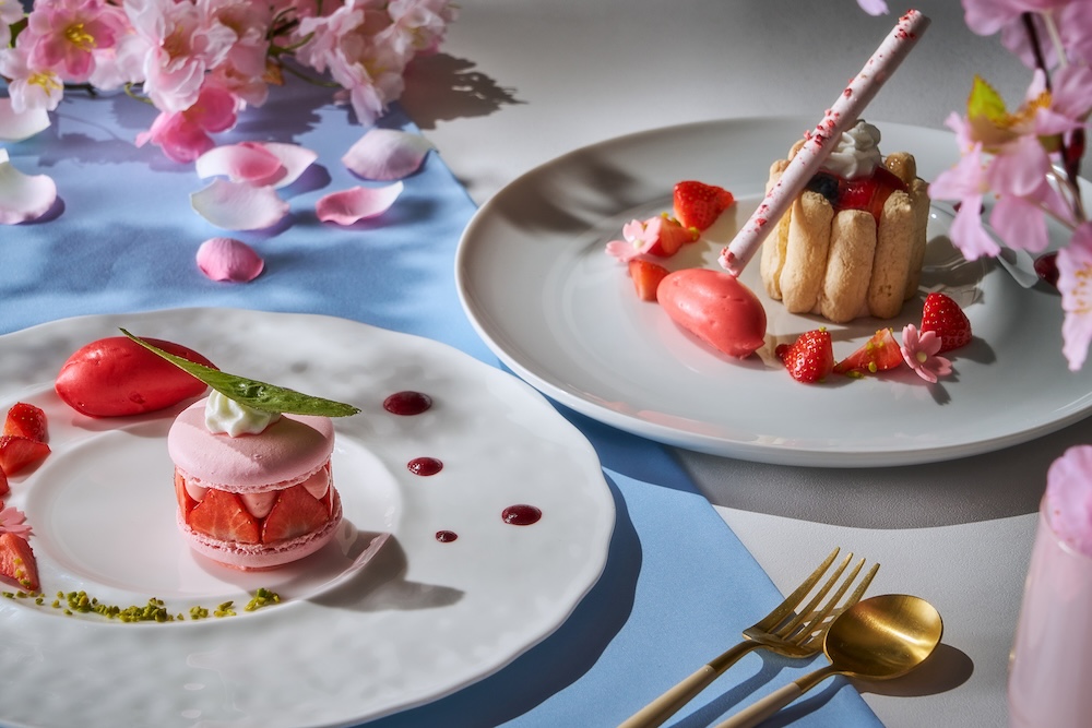 「Fancy afternoon tea　～Strawberry and SAKURA～」税込み6,500円（別途サービス料）