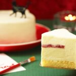 「白ねこホリデーケーキ～ピスタチオ&ベリー～」税込み2,980円