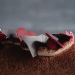 バレンタイン限定ロールケーキ「ショコラとフランボワーズのロール」イメージ