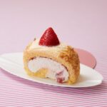 「ケーキハウス ショウタニ」の「苺ロール」税込み360円