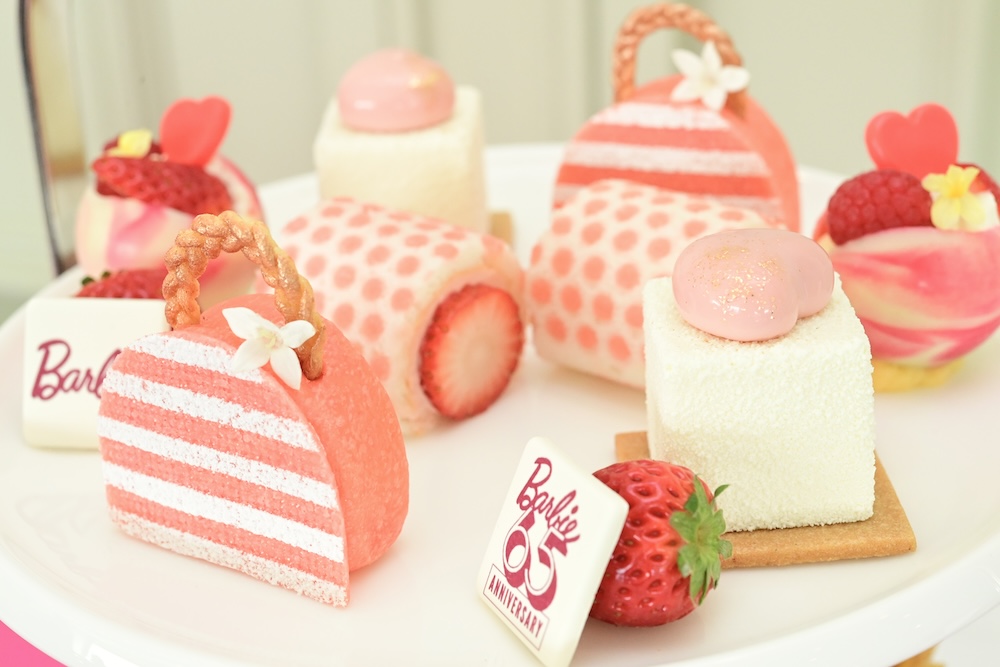 アフタヌーンティー「Afternoon Tea-Barbie 65th Anniversary-」平日・税込み9,400円（サービス料含む）〜