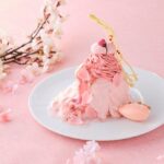 「桜といちごのモンブランパンケーキ」単品・税込み2,750円（別途サービス料）