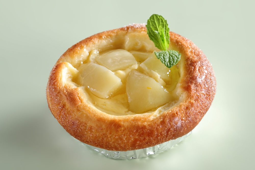 「白桃のクリームパン」税込み350円