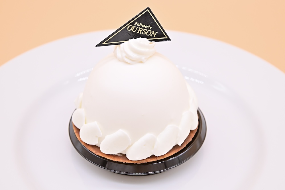 「レアチーズケーキ」380円