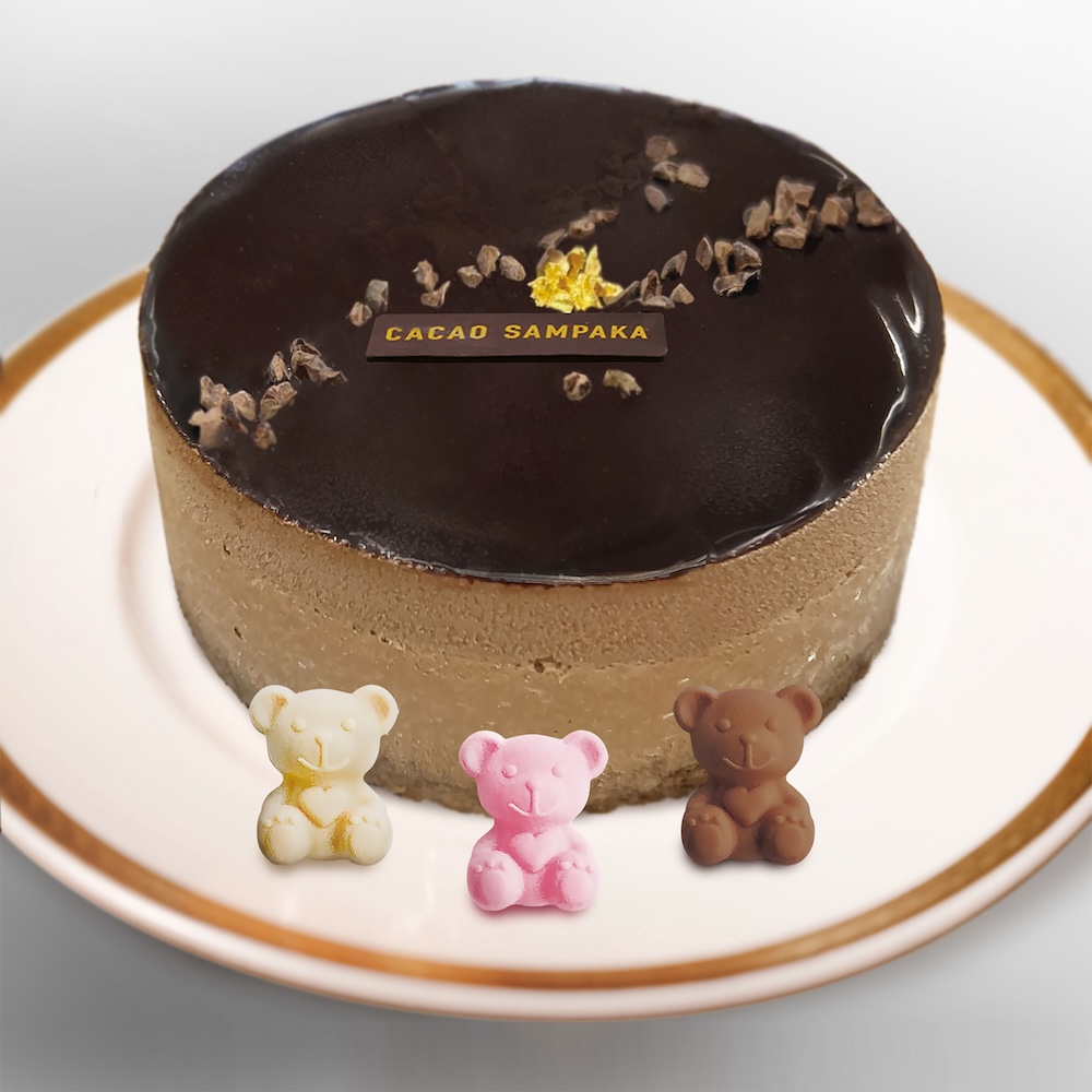 東京都千代田区および兵庫県神戸市で店舗をかまえるスペイン王室御用達ブランド「カカオサンパカ（CACAO SAMPAKA）」は6月1日より、オリジナルのアイスケーキの提供を開始する。