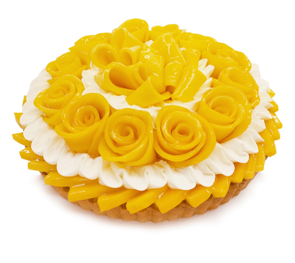 「カフェコムサ」は5月13日〜6月7日、「宮崎県産『完熟マンゴー』のケーキ」を展開する。価格は1ピース・税込み1,700円。