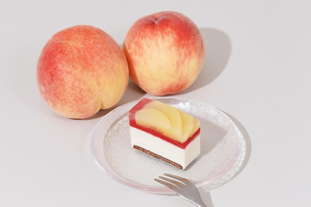 「白桃のカカオレアチーズケーキ」イメージ