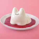 「スタジオカフェ マル」の「猫プリン」850円