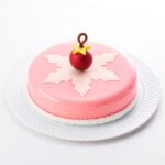 「ザ・リッツ・カールトン東京」の限定80台「Jasmine Grapefruit Raspberry Snowflake Cake」税込み9,180円