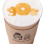 「ペンスタ」の「Suicaのペンギンふわふわミルクのカフェラテ」680円 (C)Chiharu Sakazaki／JR東日本／DENTSU　Suica by JR東日本