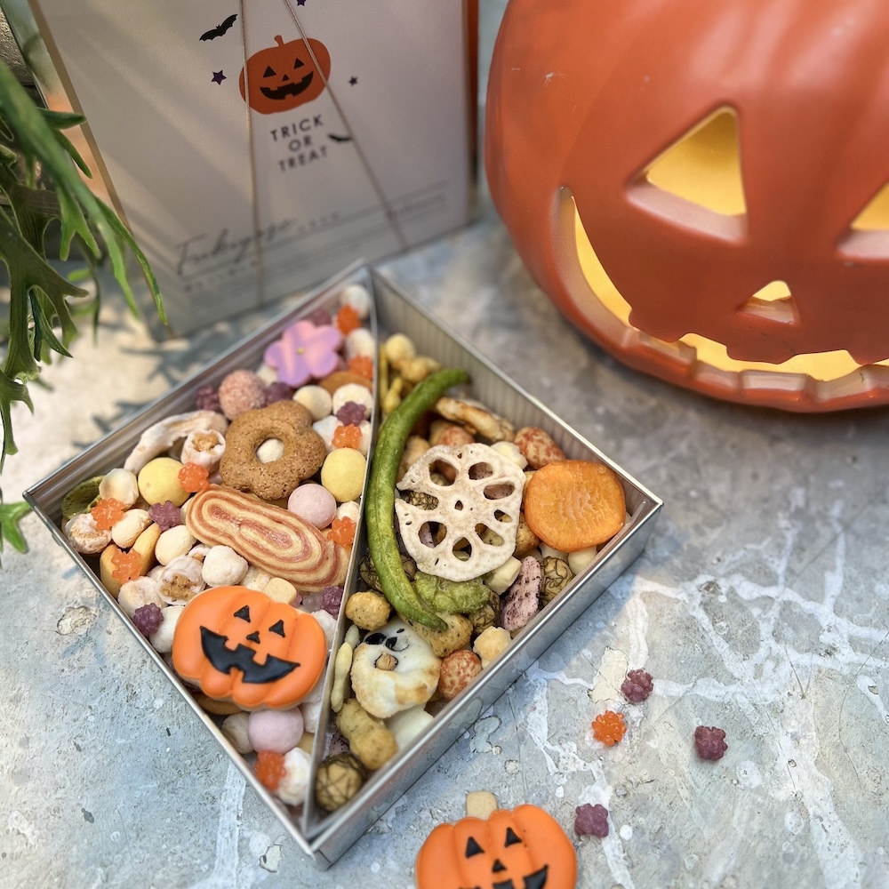 「ふきよせ　甘じょっぱい缶　Halloween」税込み2,916円