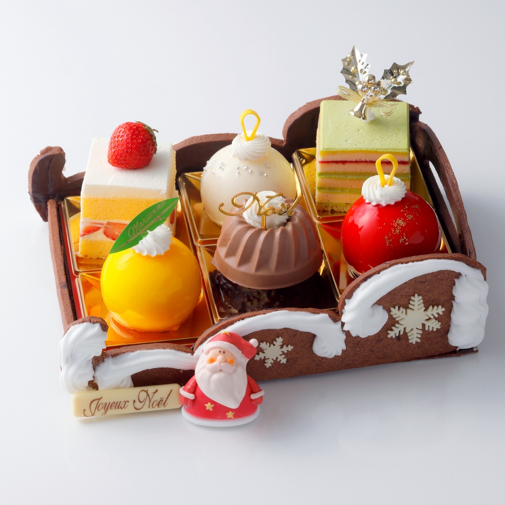 初登場「菓子工房 マリアンナ」の「Santa Claus is coming」税込み12,960円