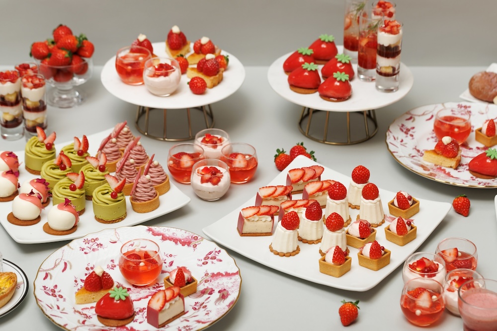 週末限定のスイーツビュッフェ「～STRAWBERRY SWEETS BUFFET～」イメージ