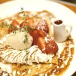 「CRÊPERIE Le Beurre Noisette」の「Fraise Earl Grey まりひめいちごとアールグレイのクレープ」税込み1,749円