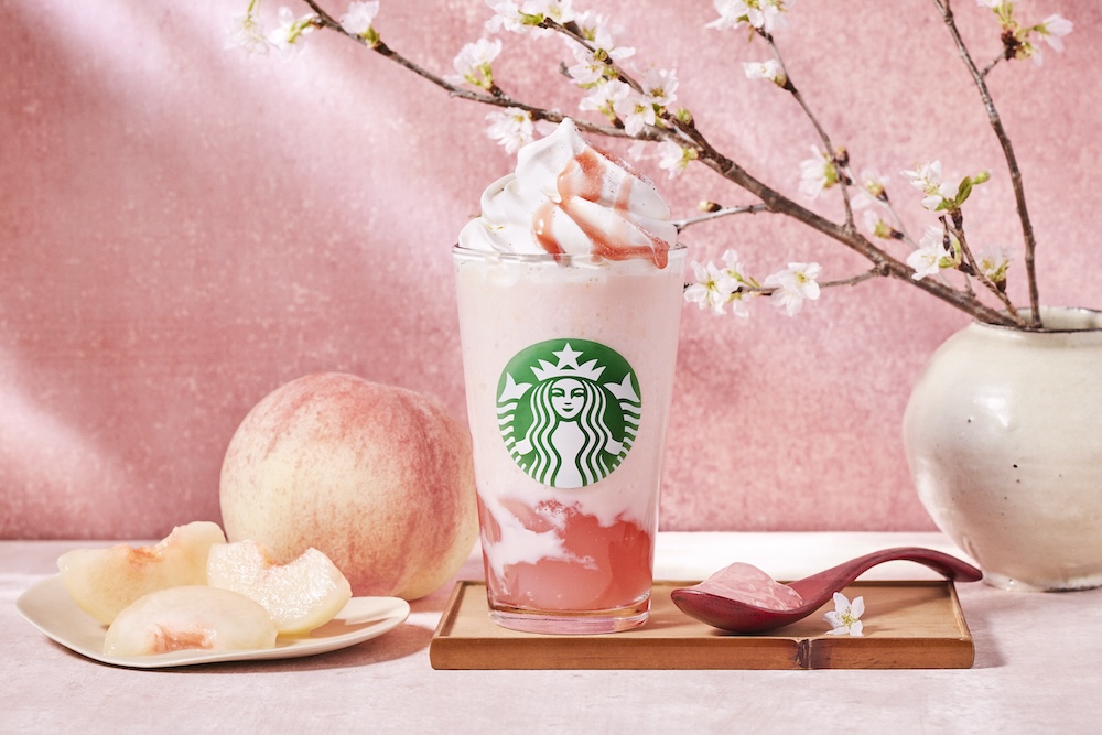 「白桃と桜わらびもち フラペチーノ」イメージ