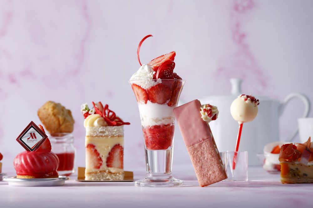 「ハルメク アフタヌーンティー ストロベリー×ホワイトチョコレート（HARUMEKU Afternoon Tea -Strawberry × White Chocolate-）」イメージ