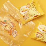 「ポムポムプリンのむぎゅっとジッパーバッグ」税込み880円