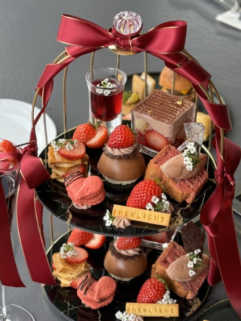 「Strawberry Chocoholic AfternoonTea」イメージ