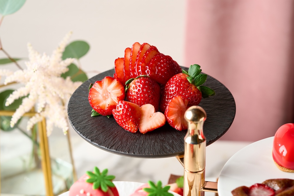 「バレンタインアフタヌーンティー 〜Strawberry & Chocolate〜」イメージ