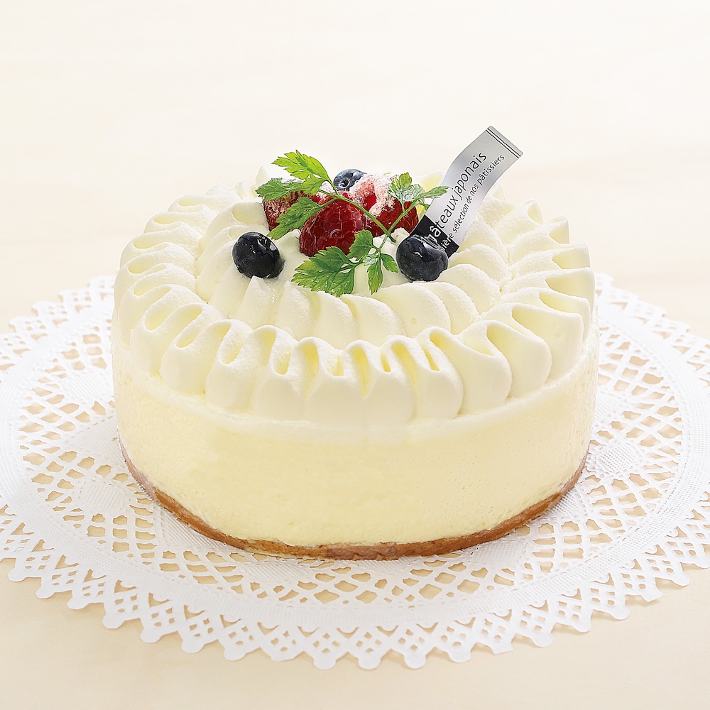 「プラチナレアチーズケーキ」税込み3,000円〜