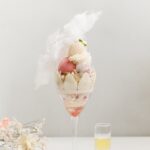 「幻の白イチゴ　雪うさぎのパフェ　Parfait aux Fraises　～YUKIUSAGI～」イメージ