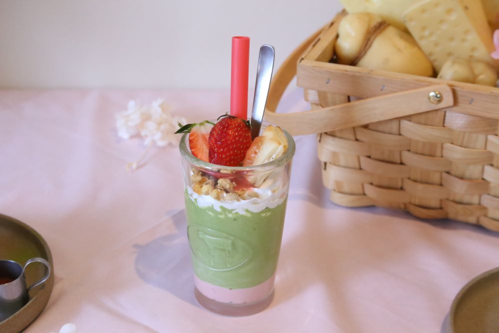 飲めるチーズケーキ「Matcha Strawberry」税込み880円