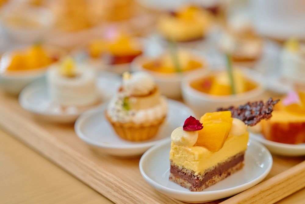 5月15日~8月28日に販売する「ソフィーズ マンゴーアフタヌーンティー(Sophie’s Mango Afternoon Tea)」税込み7,500円(サービス料含む)