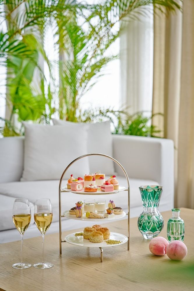 東京エディション虎ノ門にて販売する「ピーチ エディション アフタヌーンティー（Peach EDITION Afternoon Tea）」イメージ