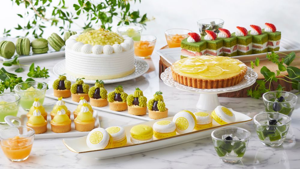 「スーパースイーツビュッフェ 〜初夏のスイーツ〜」イメージ
