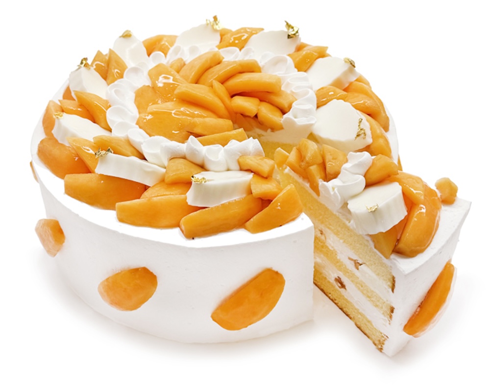 「びわと杏仁ムースのショートケーキ」イメージ