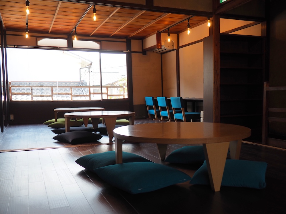 「囲と囲曲」店舗イメージ