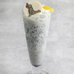 「コラボレーションドリンク(ロビ)」税込み1,600円(別途サービス料)