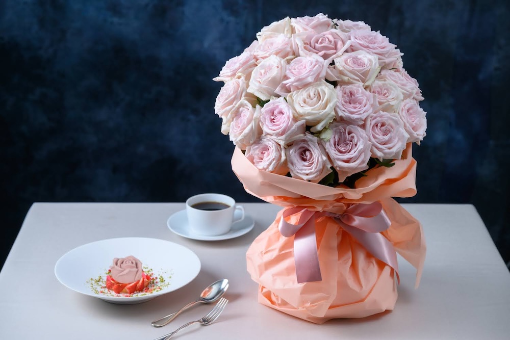 サプライズプラン「ROSE in ROSE」の「ピンクの薔薇の花束」イメージ