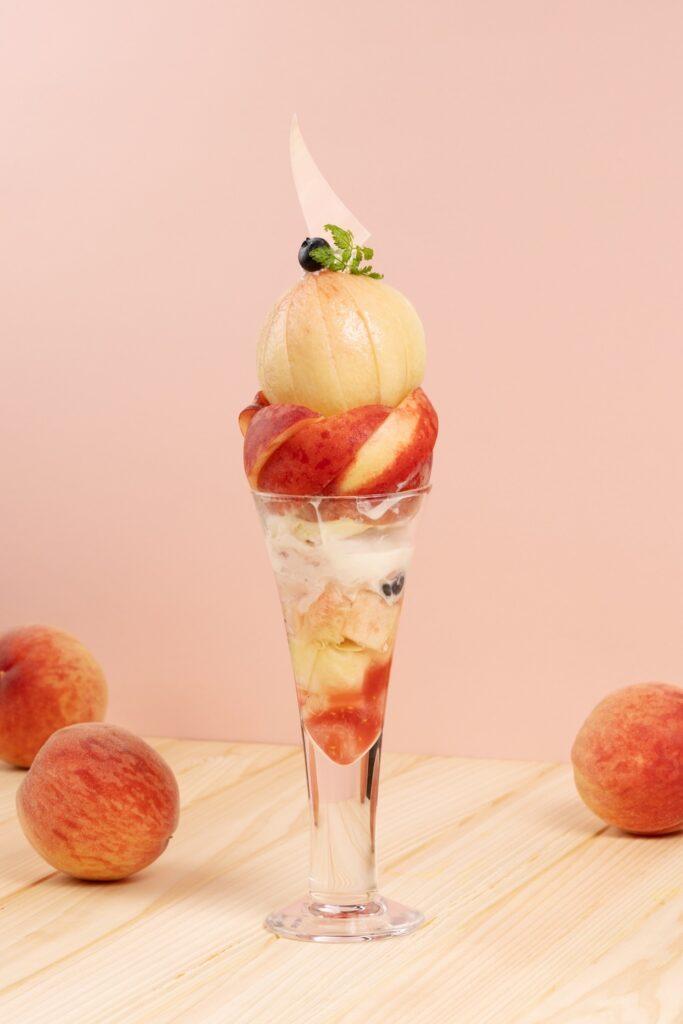 「THE TOWER まるごと桃」イメージ