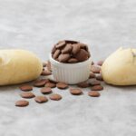 「バゲットラビット」店舗で販売する「2倍!!プティラビット」税込み200円