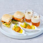 「テディベアのバカンスアフタヌーンティー~ピーチ&メロンパラダイス~」イメージ