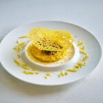 36階の「All-Day Dining OASIS GARDEN」で展開する「サフランリゾット」税込み3,800円(サービス料含む)
