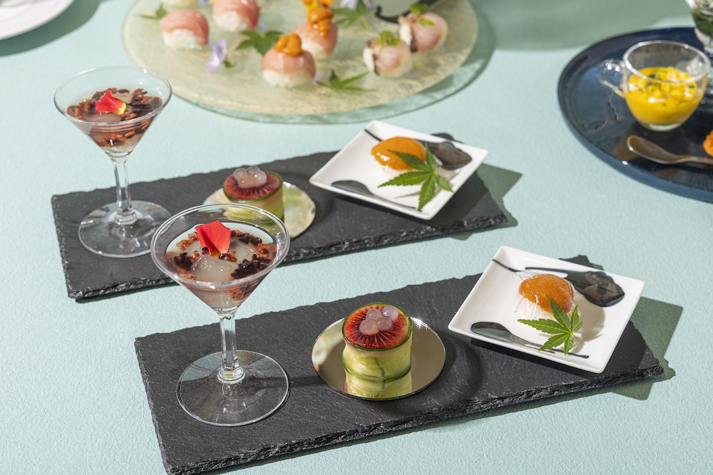 寿司スタイルのアフタヌーンティー「Japanese Afternoon Tea~華凛~」イメージ