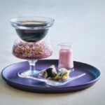 35階の「WASHOKU 蒼天 SOUTEN」で展開する「梅紫蘇そうめん 梅とろろ 茄子天」税込み2,200円(別途サービス料)