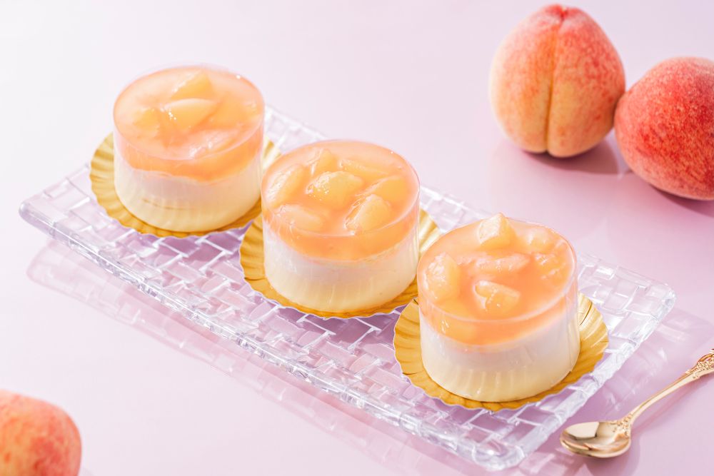 「桃のレアチーズ」税込み560円