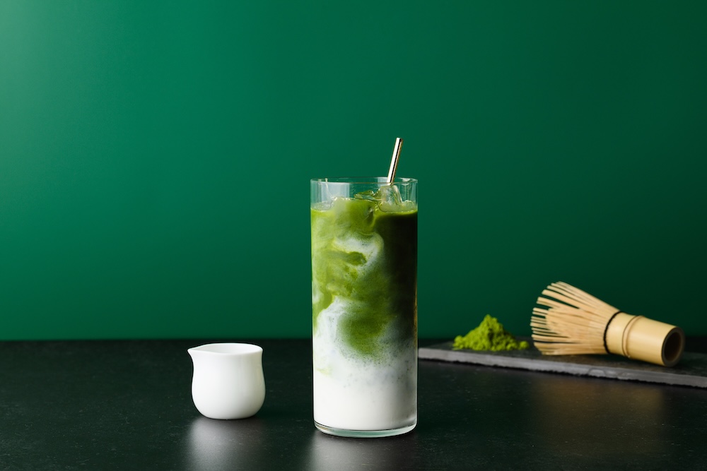 「宇治抹茶ラテ 黒蜜添え（店内）」税込み1,210円