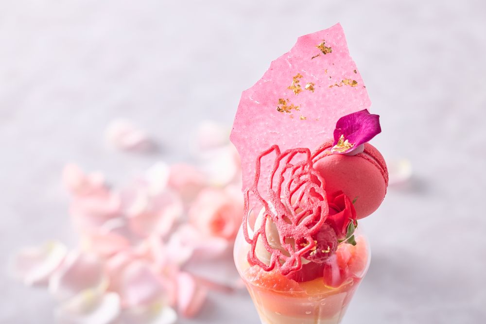 「大人のご褒美パフェ~Jurlique Rose~」イメージ