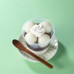 6月10日より順次販売される「白玉とみるくのぜんざい」税込み399円（沖縄県除く）