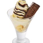 「チョコ&バニラサンデー」税込み390円