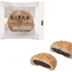 6月10日より順次販売される「セブンプレミアム 金ごま大福 こしあん」税込み149円（北海道・沖縄県除く）