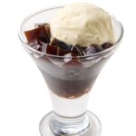「~バニラアイスのせ~コーヒーゼリー」税込み390円